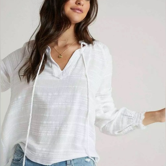 Cloth and Stone White V Neck Ruffle Raglan Pullover Blouse, Long Sleeve, Size S - Picture 1 of 16